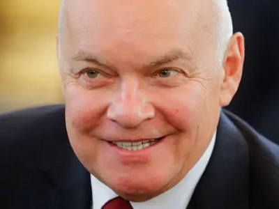 Сенсация: в США скончалась знаменитый ведущий программы «Вести»