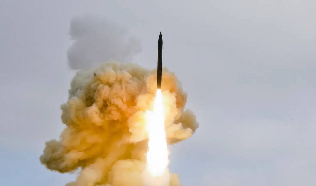США наконец научились перехватывать баллистические ракеты средней дальности системой GMD