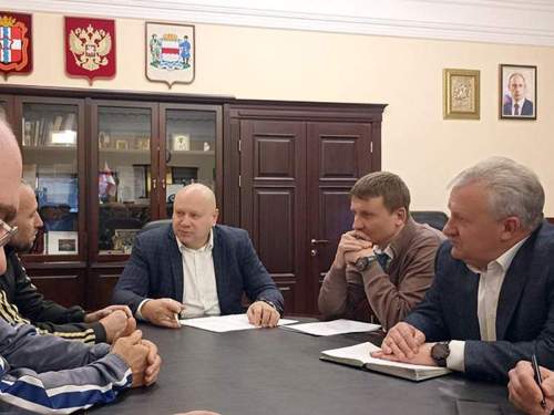 Директор школы из Омска заявила в полицию на участников СВО Директор школы из Омска заявила в полицию на участников СВО