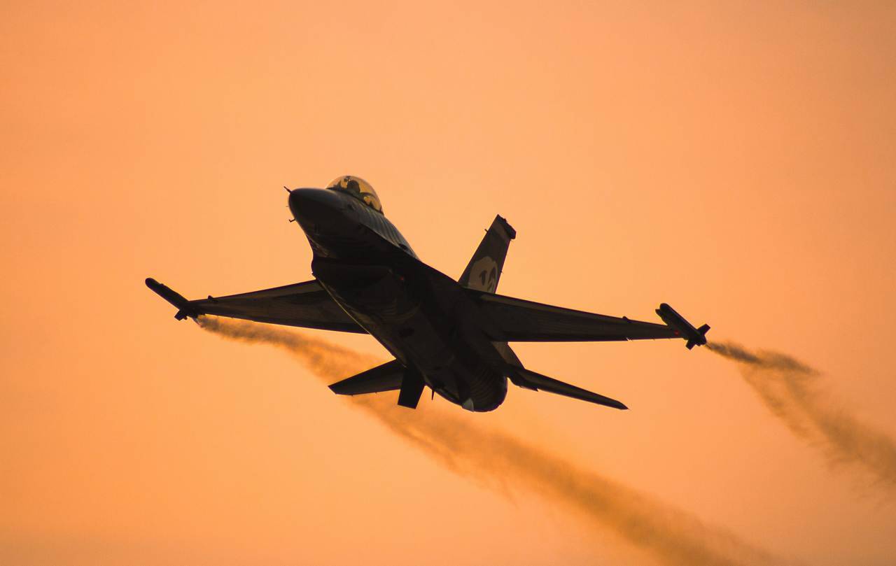 Вылеты украинских F-16 из Польши и Румынии будут расценены Россией как участие в войне