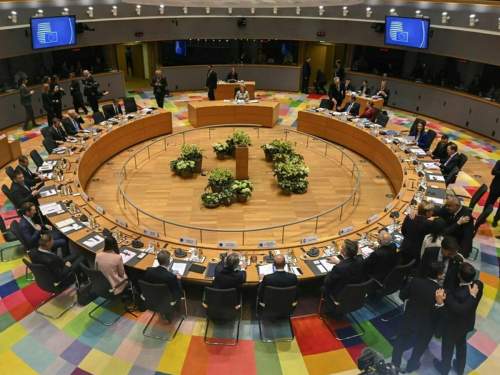 ЕС решил начать переговоры с Украиной о вступлении в союз ЕС решил начать переговоры с Украиной о вступлении в союз