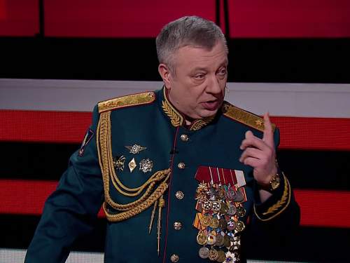 «Враг!»: депутат Гурулев призвал «уничтожить» писателя Акунина «Враг!»: депутат Гурулев призвал «уничтожить» писателя Акунина