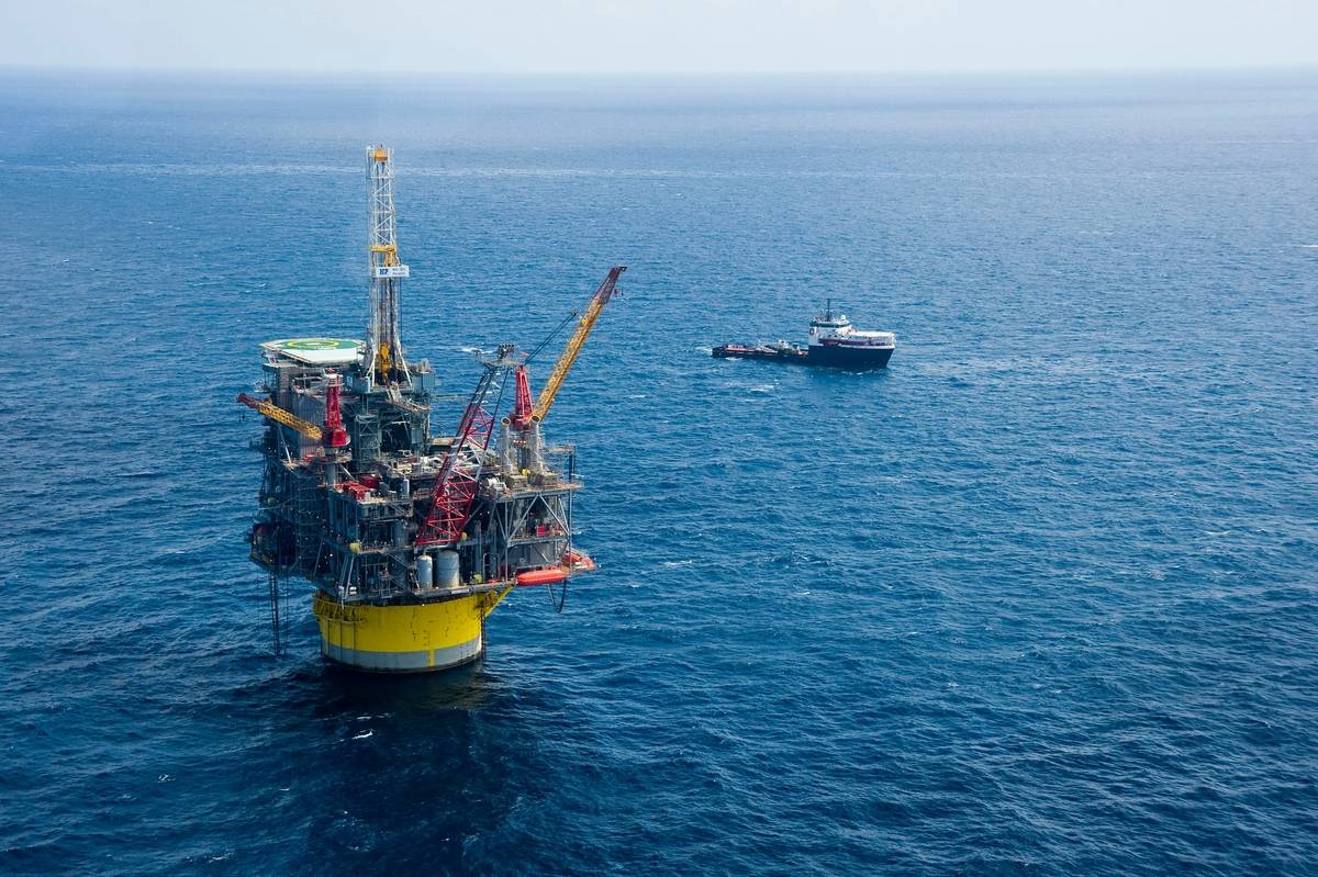 Большая разница: эксперты подсчитали, какая цена на нефть удовлетворит Россию и Саудовскую Аравию Большая разница: эксперты подсчитали, какая цена на нефть удовлетворит Россию и Саудовскую Аравию