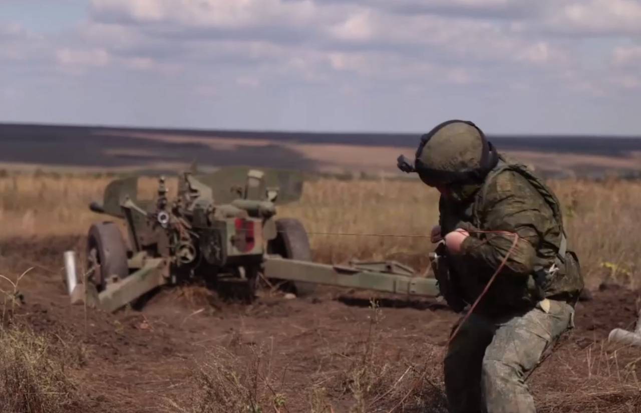 ВС РФ проламывают оборону украинских боевиков под Авдеевкой ВС РФ проламывают оборону украинских боевиков под Авдеевкой
