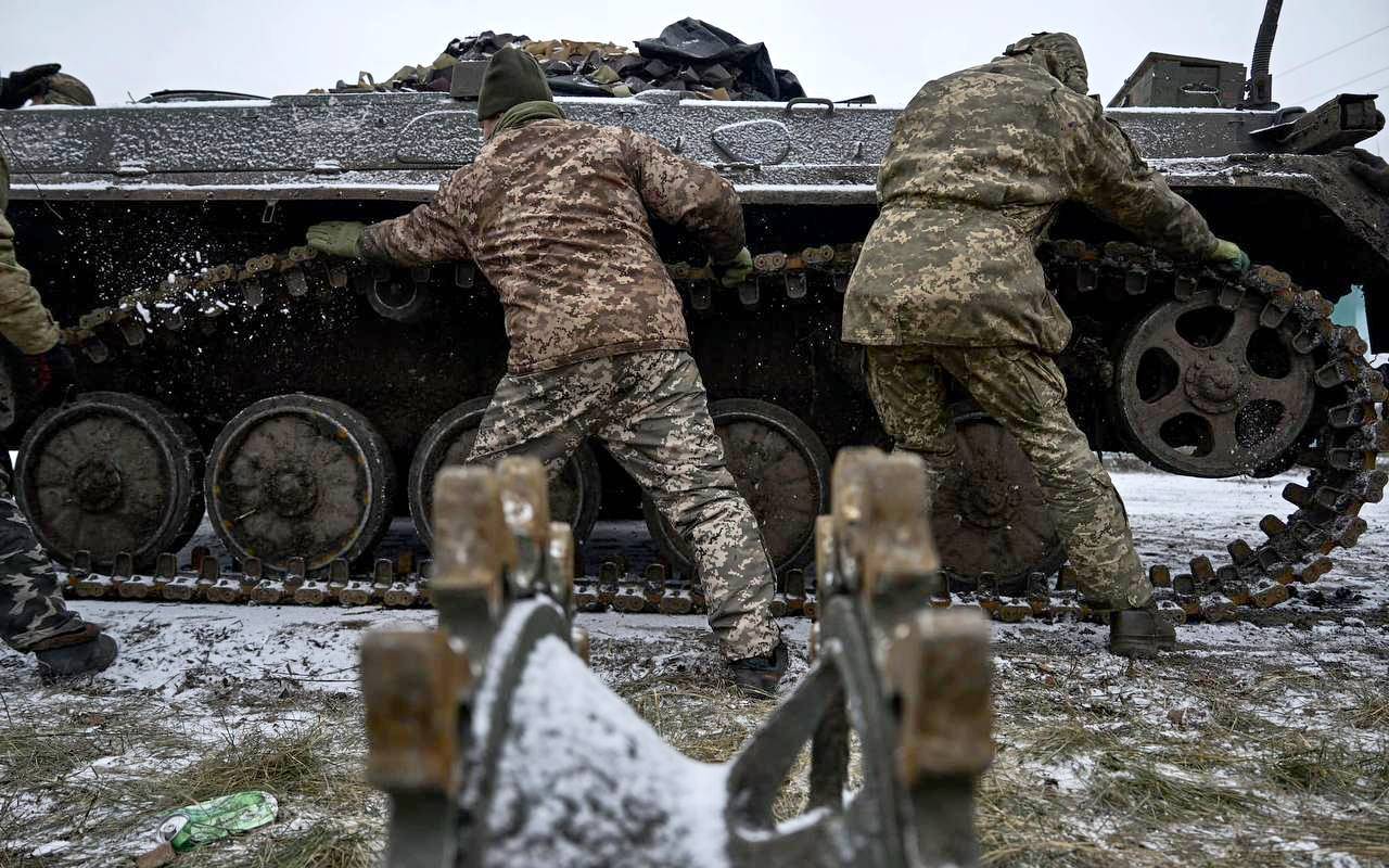«Теперь стало тяжелее и холоднее»: солдаты ВСУ пожаловались на мрачное настроение «Теперь стало тяжелее и холоднее»: солдаты ВСУ пожаловались на мрачное настроение