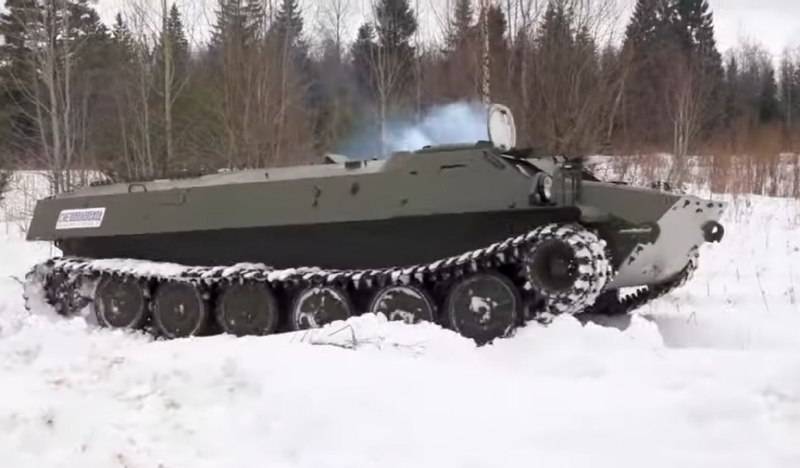 Уничтожение опорного пункта ВСУ с помощью МТЛБ-камикадзе сняли на видео