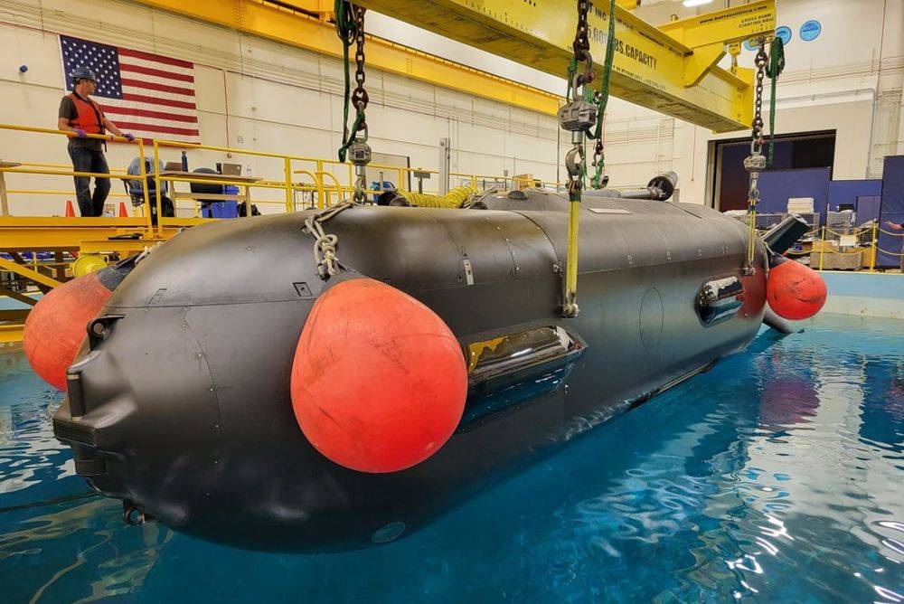 ВМС США обзавелись своим мини-«Посейдоном» ВМС США обзавелись своим мини-«Посейдоном»