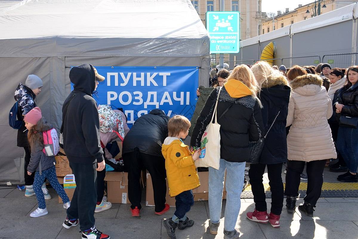 В Германии призвали лишать социальных пособий беженцев с Украины