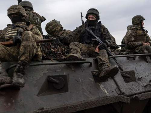 В Киеве заявили о попытке загнать украинцев в угол законом о мобилизации В Киеве заявили о попытке загнать украинцев в угол законом о мобилизации