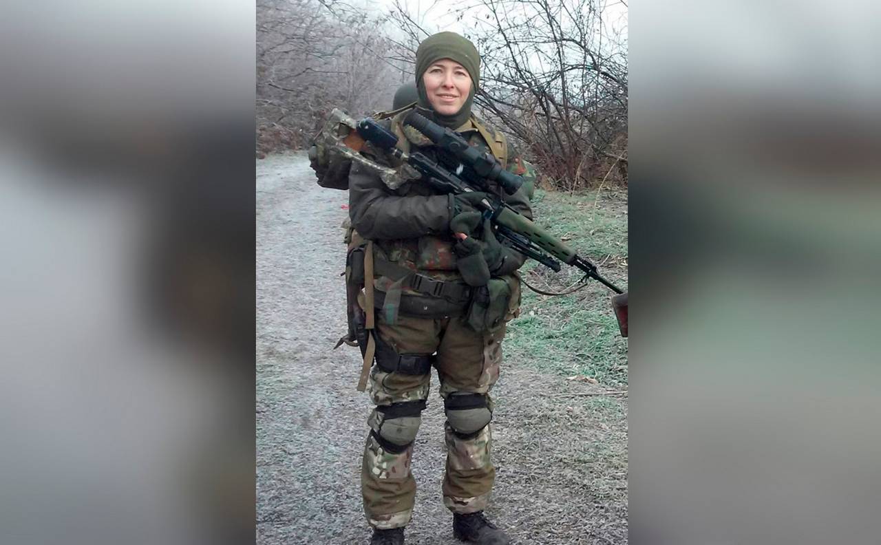 Украина сделала женщин с оружием инструментом агитации