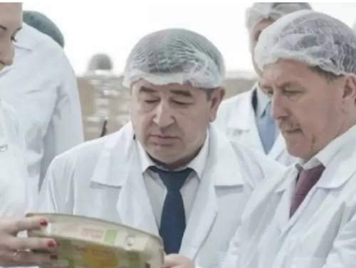 «Яичного короля» Ширяева пытались застрелить под Воронежем (ФОТО) «Яичного короля» Ширяева пытались застрелить под Воронежем (ФОТО)