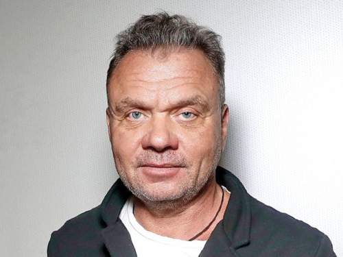 СМИ: продюсер Мишин оказался среди гостей «голой» вечеринки Ивлеевой (ФОТО)
