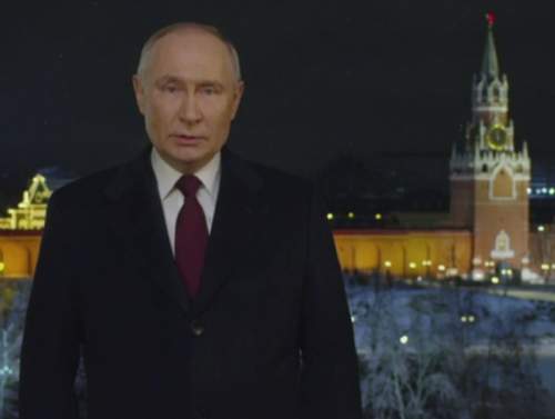 Что сказали Путин, Си Цзиньпин, Макрон и Зеленский в новогодней речи (ВИДЕО)