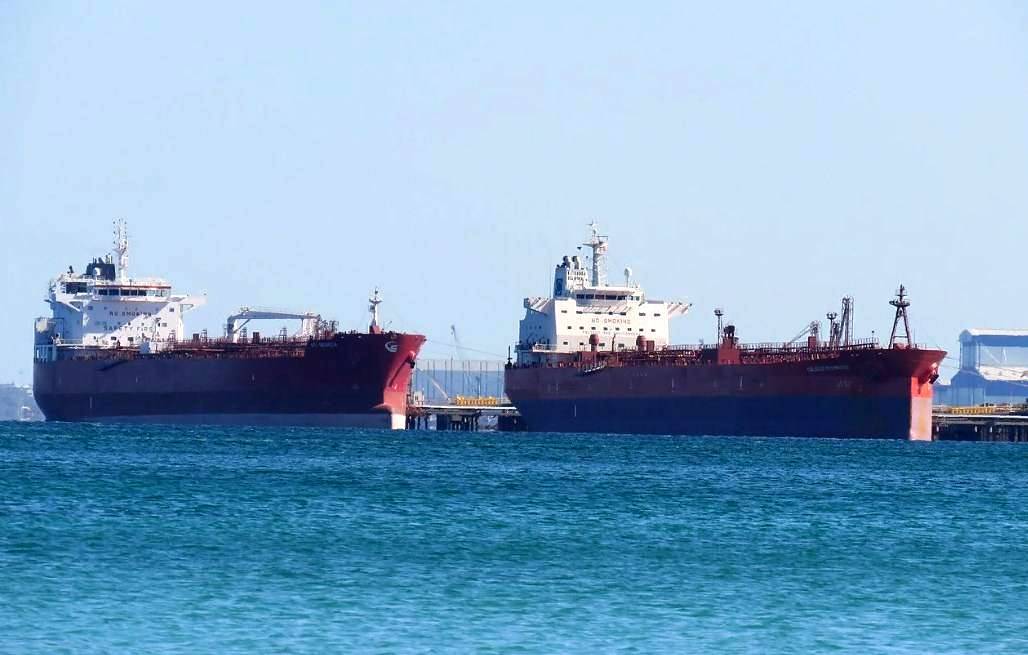 Почему не сработали западные санкции против российской нефти и СПГ