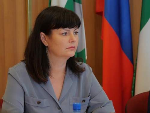 Подозреваемая в халатности глава Кургана Ситникова ушла в отставку