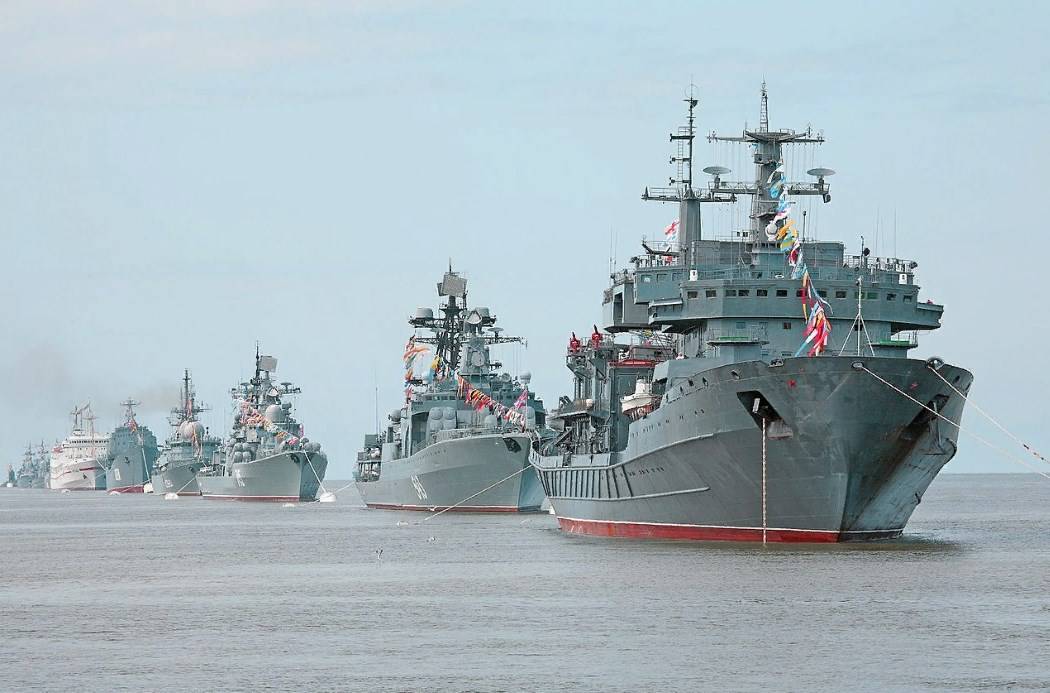 Адмирал Евменов сообщил о формировании новых крупных соединений в составе ВМФ России