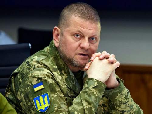 Залужный сообщил о наступлении ВС РФ по всем направлениям