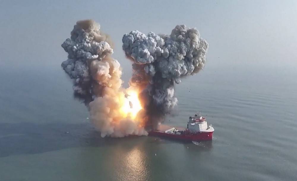 Китай успешно запустил с моря самую мощную твердотопливную ракету в мире