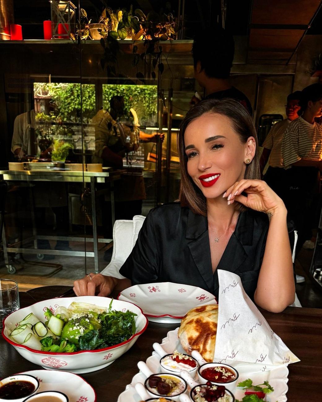 Анфиса Чехова рассказала об увольнении с ТВ после скандала из-за бурятских женщин