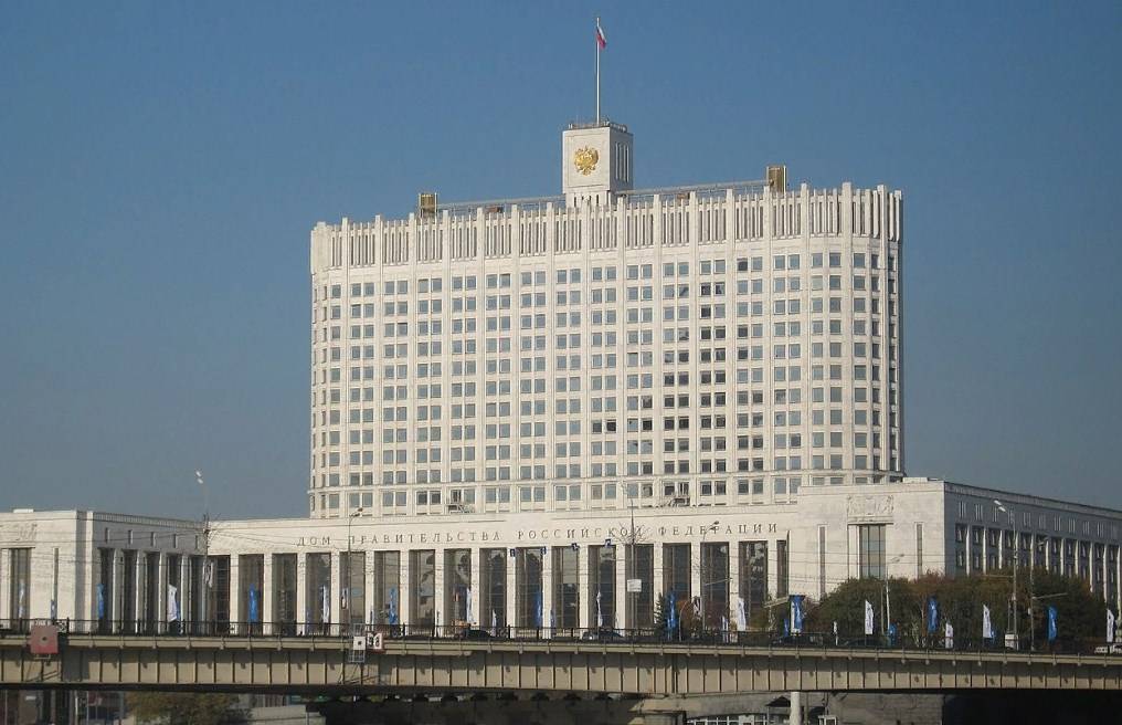Правительство одобрило конфискацию имущества за распространение фейков о ВС РФ