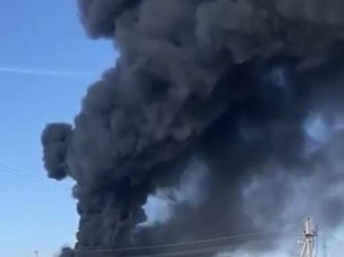 Момент взрыва на заводе в Ростовской области попал на видео (ВИДЕО)