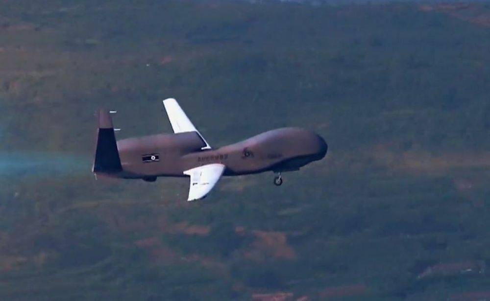 Китайские эксперты обсуждают северокорейскую копию Global Hawk