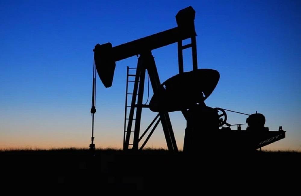 Китай активно покупает российскую нефть выше «потолка» цен