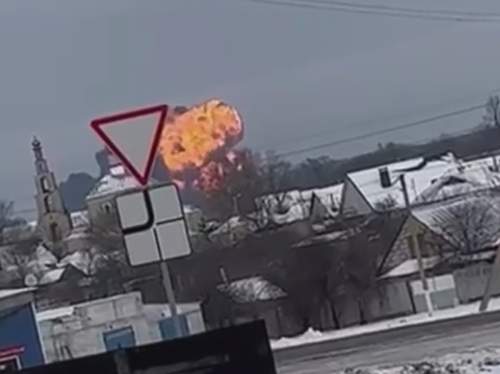 Крушение Ил 76 с пленными ВСУ под Белгородом сняли на видео (ФОТО, ВИДЕО) Крушение Ил 76 с пленными ВСУ под Белгородом сняли на видео (ФОТО, ВИДЕО)