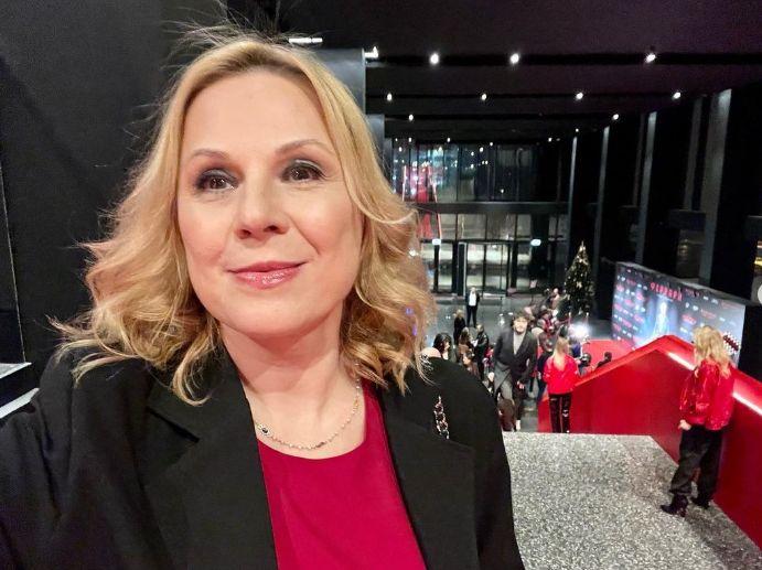 Актриса Дина Корзун вернулась в Россию и устроила голодовку
