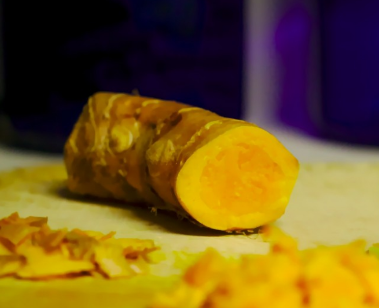 Ученые из Таиланда у спрея с куркумином обнаружили защитные свойства от гриппа и SARS-CoV-2