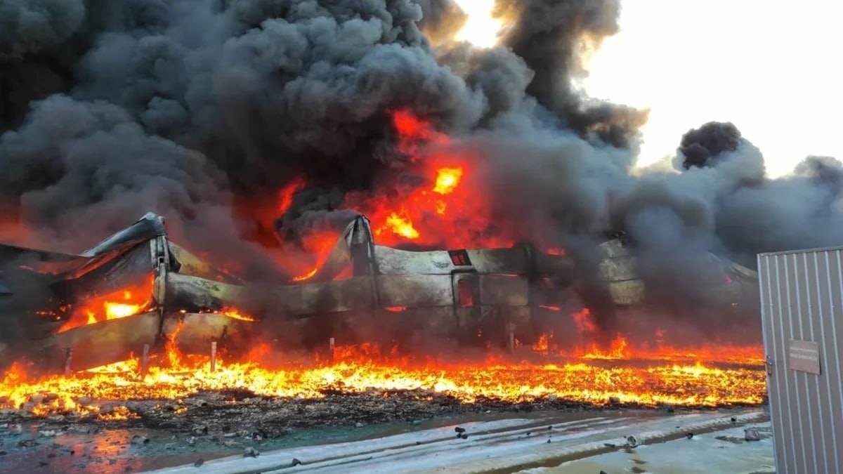 ВС РФ двумя ракетами атаковали НПЗ в Полтавской области ВС РФ двумя ракетами атаковали НПЗ в Полтавской области