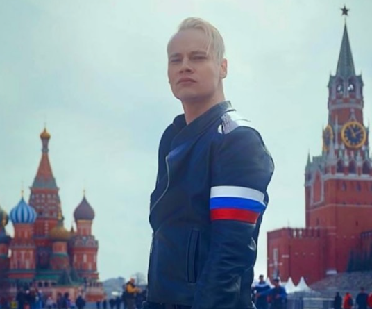 SHAMAN признал нежелание агитировать за Владимира Путина на своих концертах SHAMAN признал нежелание агитировать за Владимира Путина на своих концертах