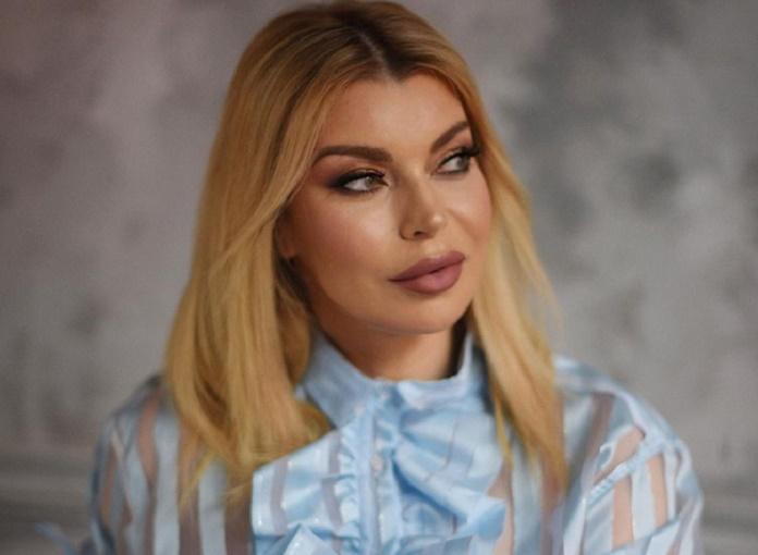 Лада Дэнс начала худеть после выхода из больницы Лада Дэнс начала худеть после выхода из больницы