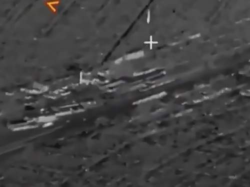 Мощный удар по эшелону ВСУ в Покровске попал на видео (ВИДЕО) Мощный удар по эшелону ВСУ в Покровске попал на видео (ВИДЕО)