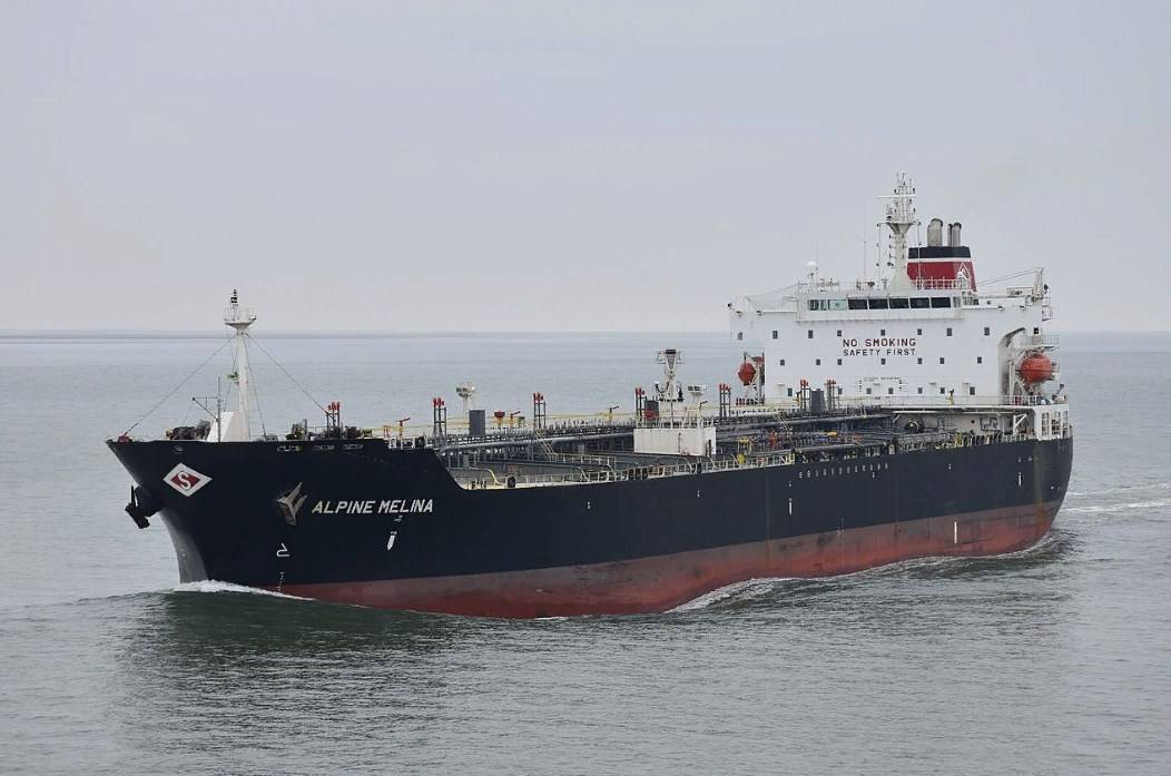 США вынужденно нарастили закупки нефти в Венесуэле США вынужденно нарастили закупки нефти в Венесуэле