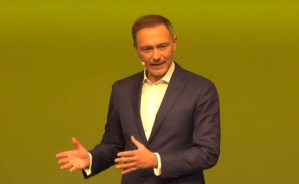 Немецкий министр признал, что крупнейшая экономика ЕС больше не конкурентоспособна