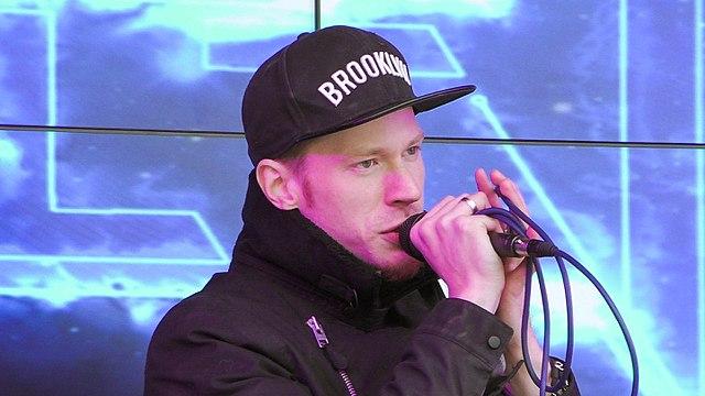 Никита Пресняков похвастался своими успехам на фоне провалов Кристины Орбакайте