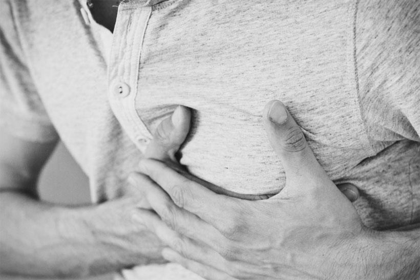 Хирург Лахмай перечислил признаки и факторы развития ишемической болезни сердца