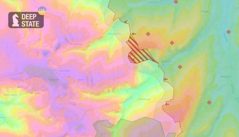 Российские войска заняли восточную часть высот в нескольких километрах от Часова Яра Российские войска заняли восточную часть высот в нескольких километрах от Часова Яра