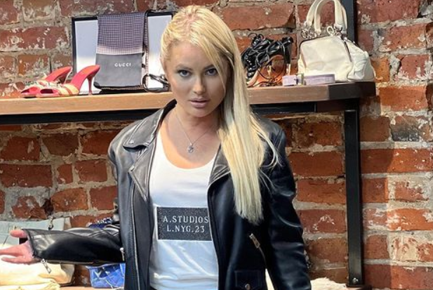 Мать Даны Борисовой обратилась к Андрею Малахову за помощью