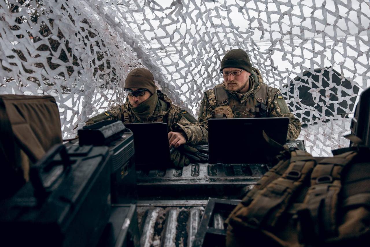 ВСУ оказались в тяжелом положении в Первомайском ВСУ оказались в тяжелом положении в Первомайском