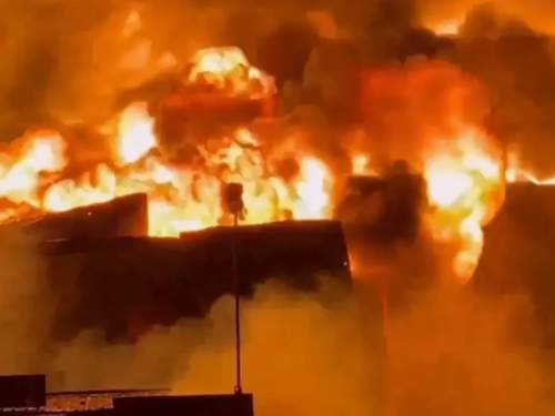 В Киеве, Львове и Днепре гремят взрывы. По всей Украине объявлена воздушная тревога В Киеве, Львове и Днепре гремят взрывы. По всей Украине объявлена воздушная тревога