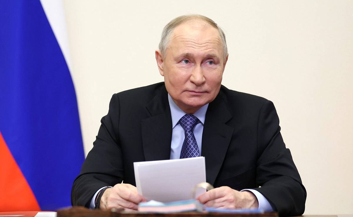 Bloomberg: даже кажущийся проигравшим Путин все равно выигрывает Bloomberg: даже кажущийся проигравшим Путин все равно выигрывает