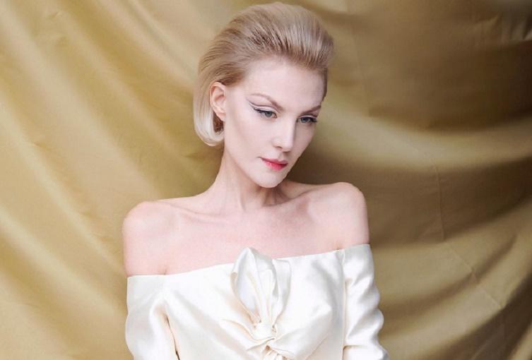 Ренату Литвинову заподозрили в анорексии после того, как она посетила Россию Ренату Литвинову заподозрили в анорексии после того, как она посетила Россию