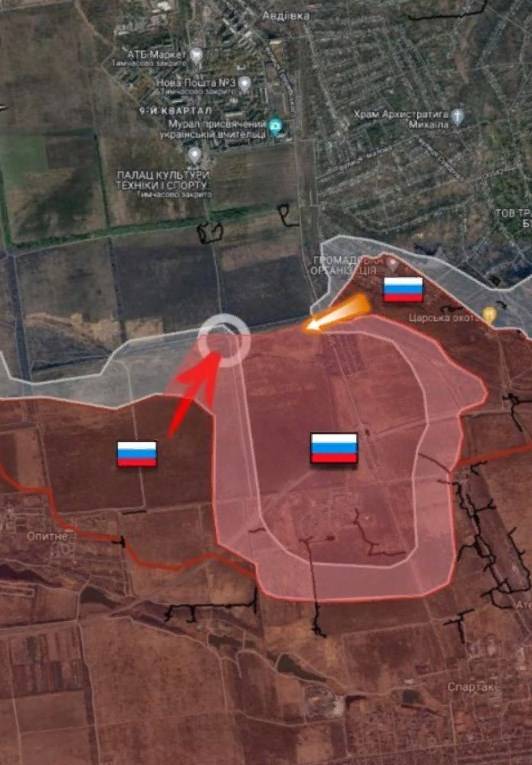 Над главным укрепрайоном Авдеевки поднят российский флаг