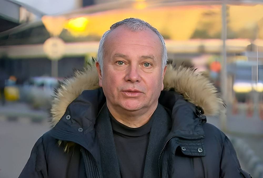 Немецкий политолог Александр Рар назвал три сценария развития ситуации в Германии Немецкий политолог Александр Рар назвал три сценария развития ситуации в Германии