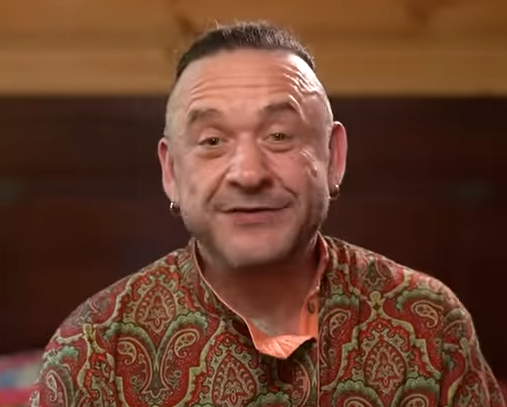 Александр Морозов рассказал о первом выходе на сцену после экстремального похудения Александр Морозов рассказал о первом выходе на сцену после экстремального похудения