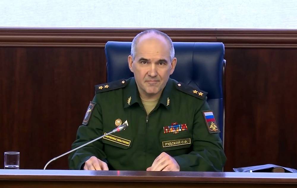 Генштаб РФ: операторами ПВО и РСЗО западного образца на Украине выступают кадровые военные НАТО