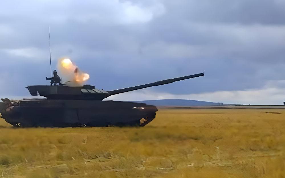 КАЗ «Арена-М» должен защитить российскую бронетехнику от FPV-дронов ВСУ КАЗ «Арена-М» должен защитить российскую бронетехнику от FPV-дронов ВСУ