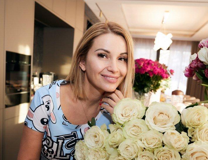 Ольга Орлова ответила на упреки в адрес ее не умеющей ходить и говорить годовалой дочери Ольга Орлова ответила на упреки в адрес ее не умеющей ходить и говорить годовалой дочери